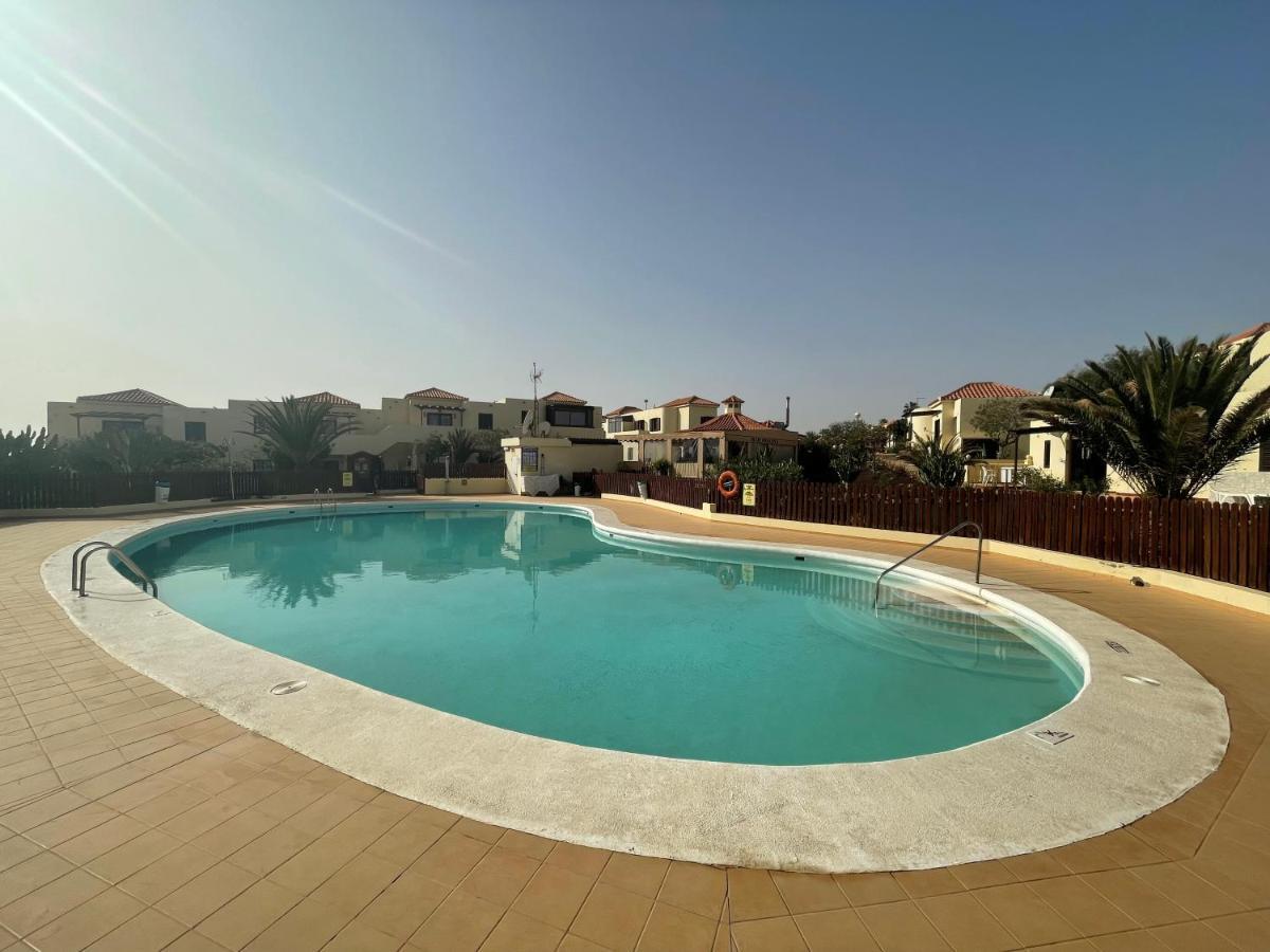 شقة Teresita Deluxe With Pool كاليتا ذي فوستي المظهر الخارجي الصورة