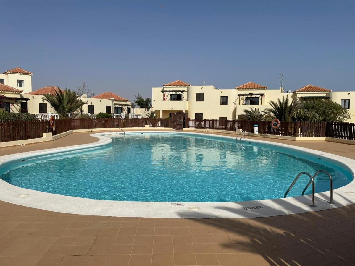 شقة Teresita Deluxe With Pool كاليتا ذي فوستي المظهر الخارجي الصورة